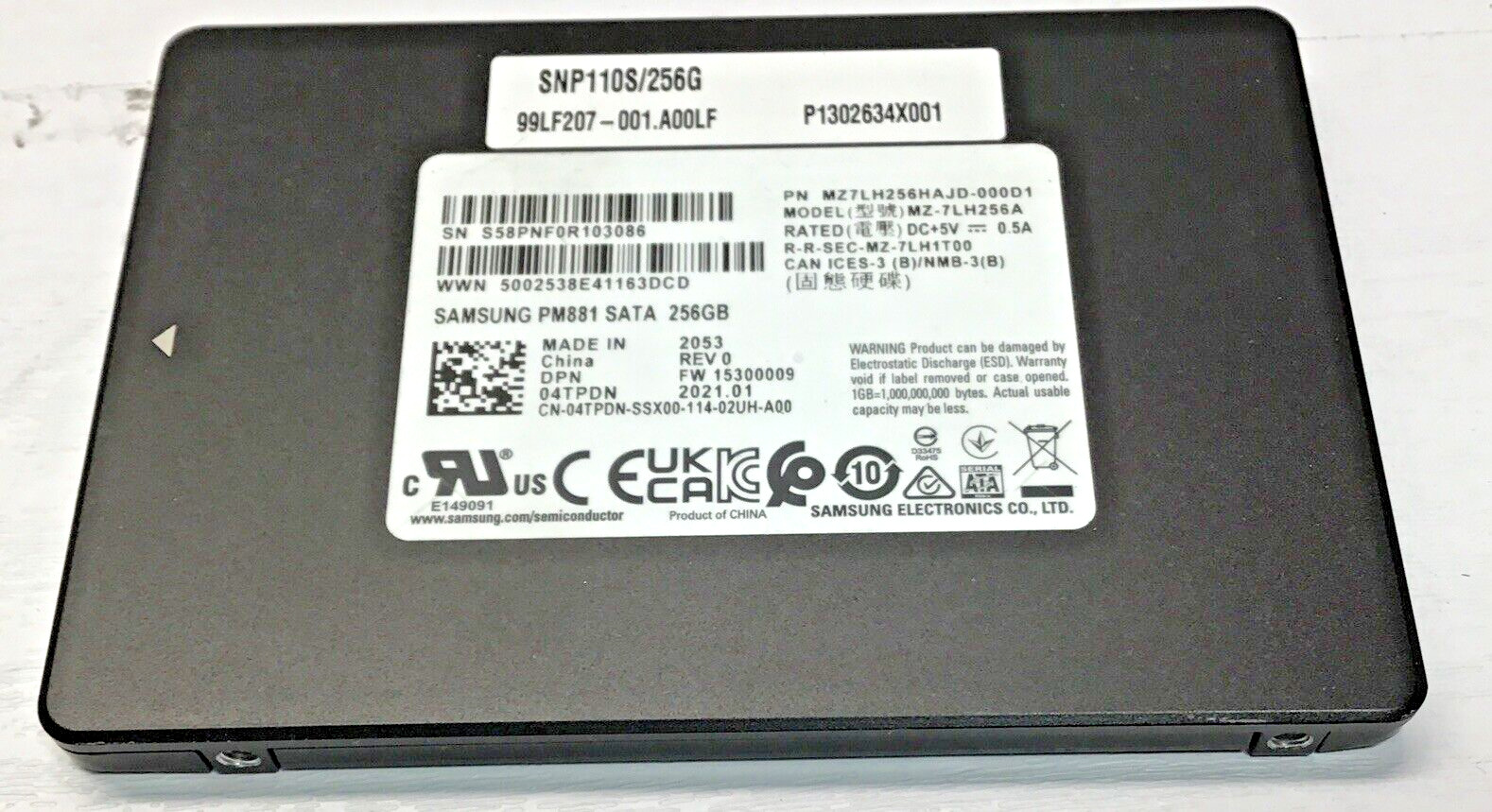 256GB Samsung PM881 SATA 6.0Gbps 2.5 Internal SSD SSD MZ-7LH2560
