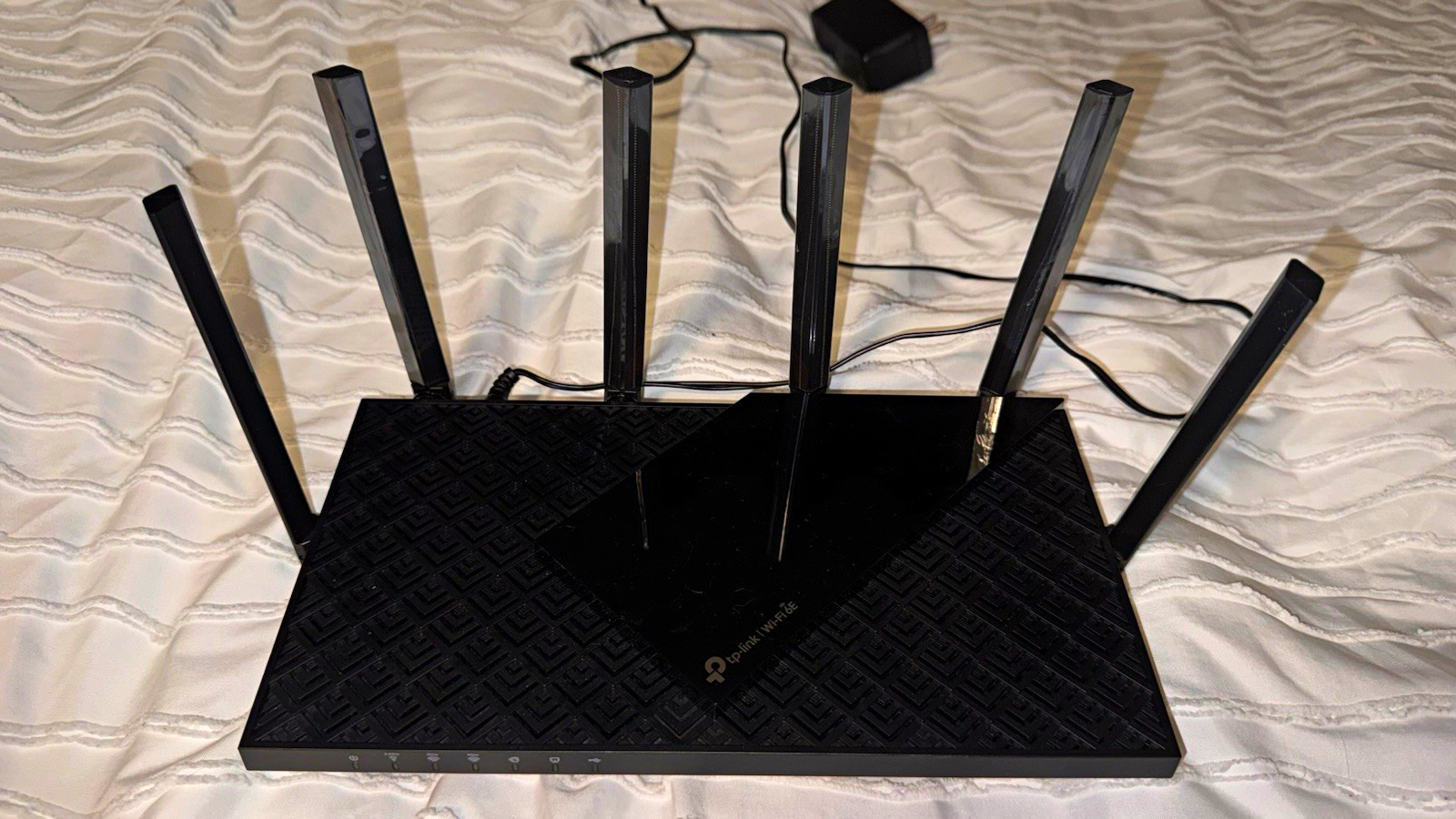 TP-Link Archer AXE75 AXE5400 Tri-Band Wi-Fi 6E Router