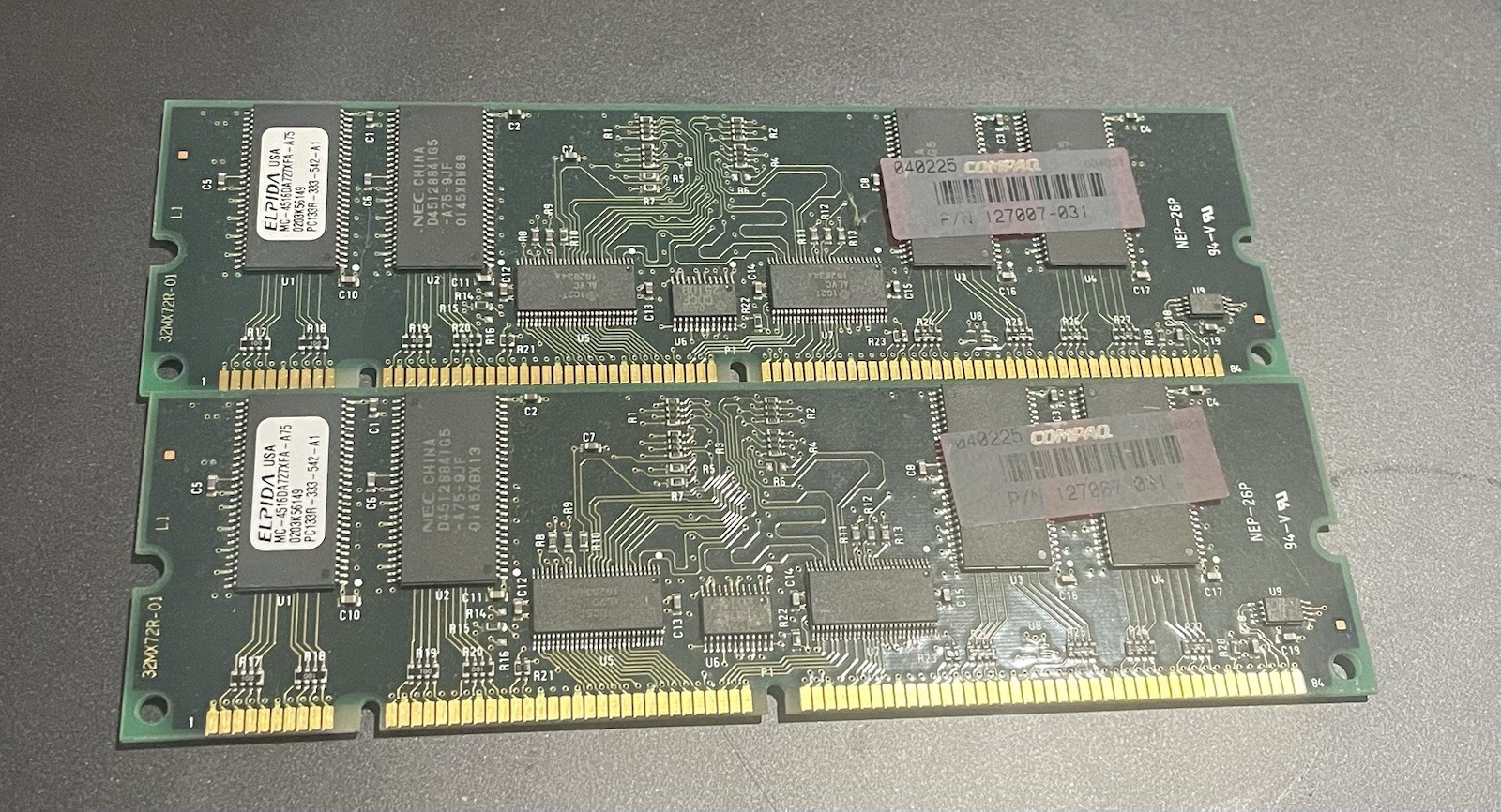 Vintage Elpida MC4532DA727XFA-A75 128MB 168pin PC133 SDRAM DIMM
