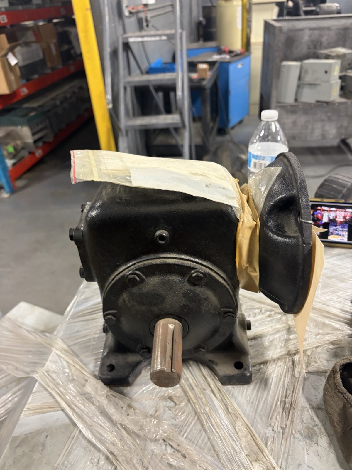 NEW NO BOX PERFECTION GEAR REDUCER TL2610C