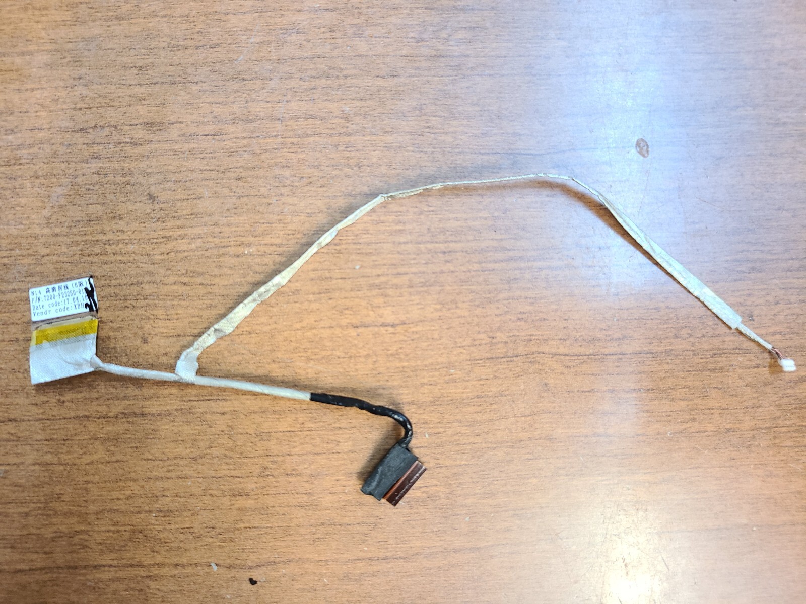 ORIGINAL PACKARD BELL N1400 14" LAPTOP LCD DISPLAY VIDEO CABLE 7200-F23250-011