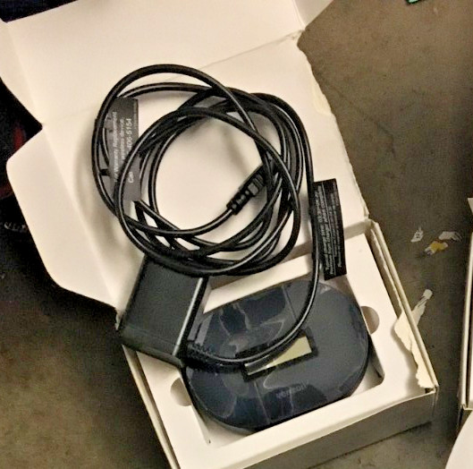 Verizon Ellipsis Jetpack MHS900L (Verizon) w batterY and  charger