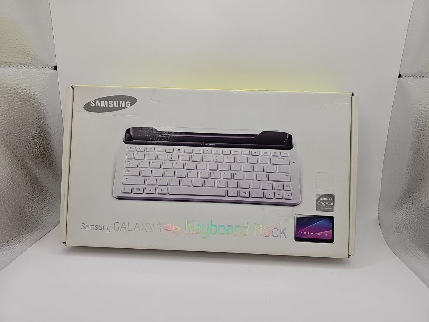 Samsung Galaxy Tablet 10.1 Keyboard Dock NEW Open Box