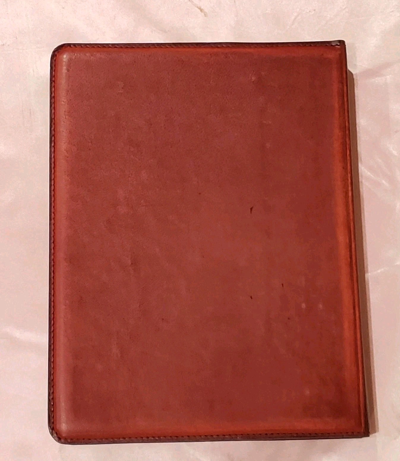 NIB Restoration Hardware Artisan Leather iPAD Cover with Bluetooth Keyboard