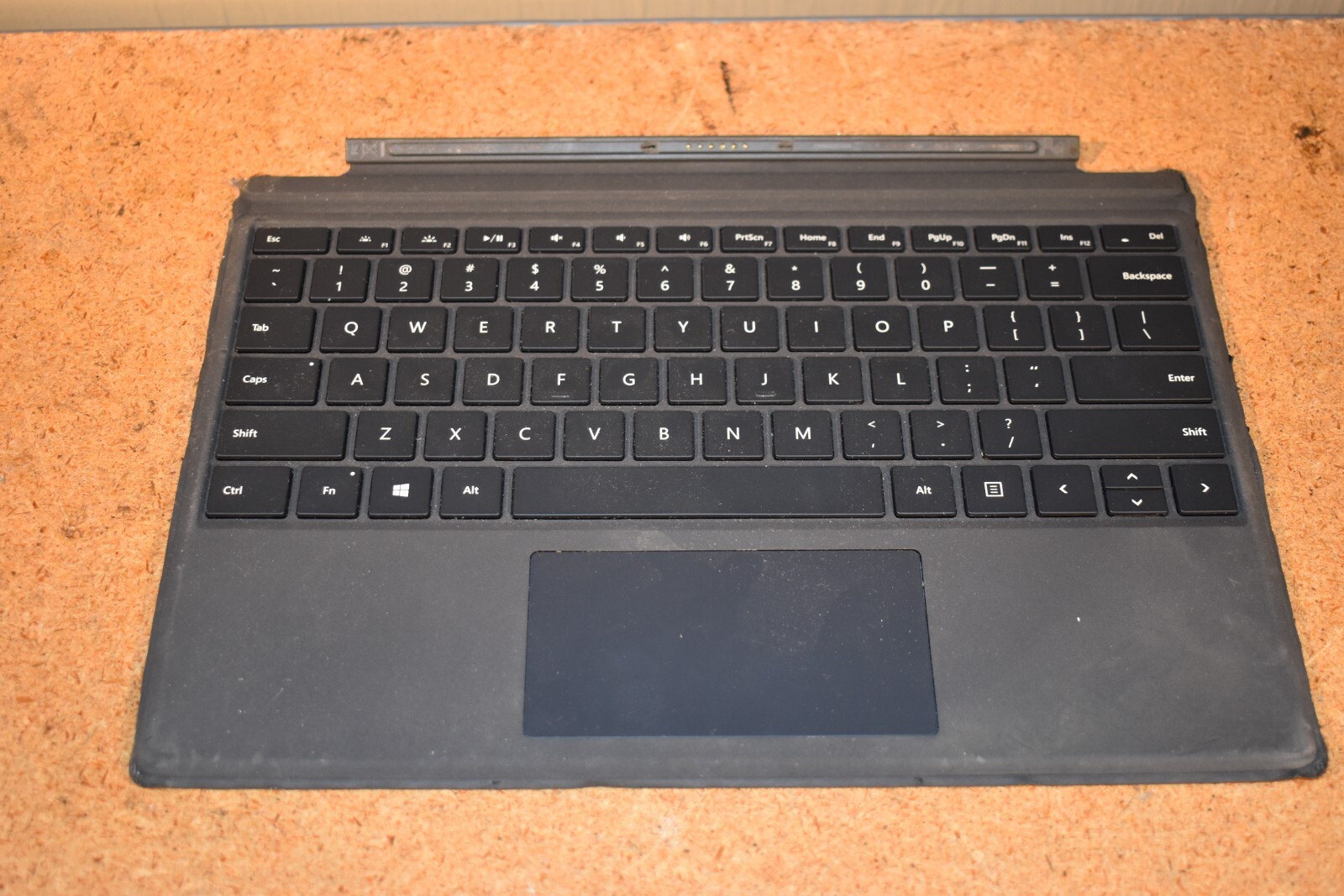 Microsoft 1725 Type Cover Black for Surface Pro 3,4,5,6,7 Backlit Keyboard OEM