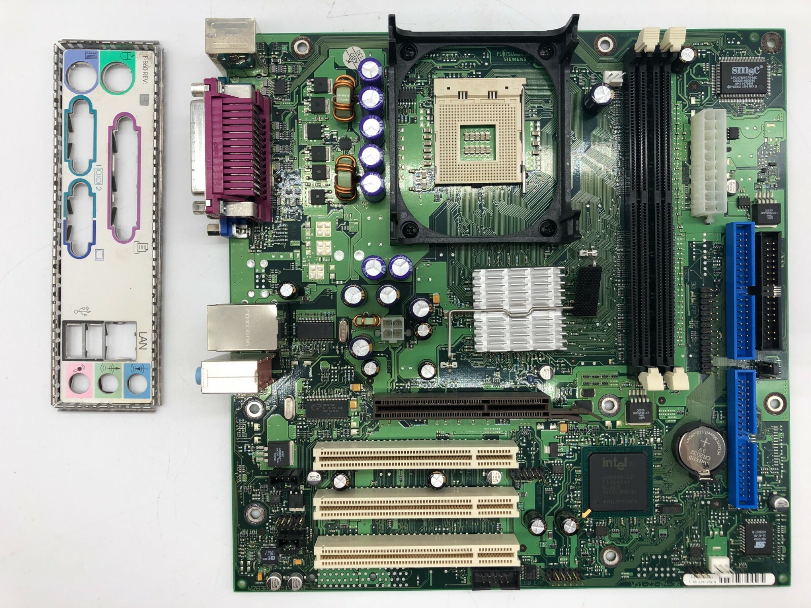 Fujitsu D1521-A13 GS 1 DDR1 - microATX - Socket 478 - with I/O Shield #M618