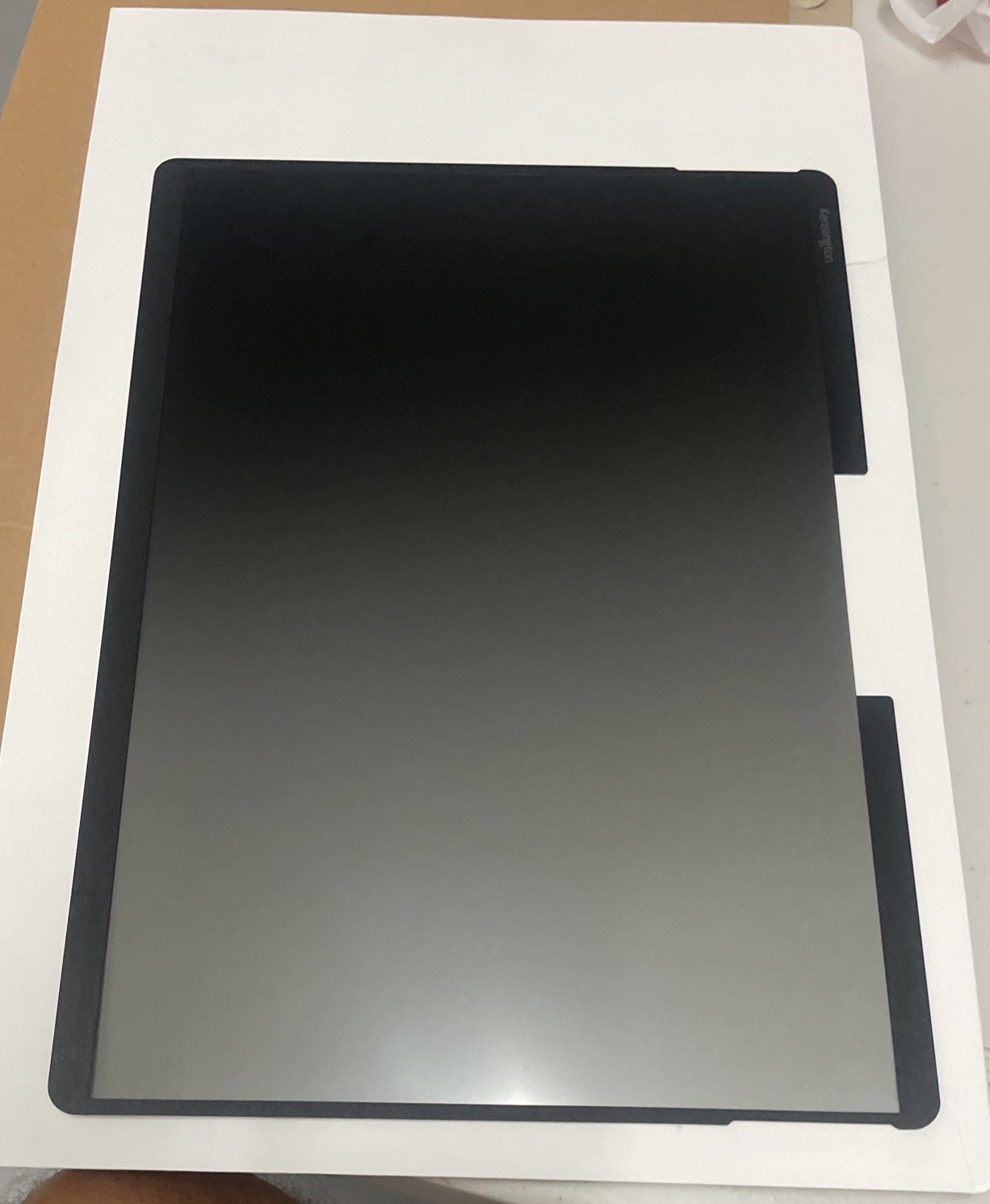 Kensington MagPro Elite Magnetic Privacy Screen for Surface Pro 8 Matte Glossy
