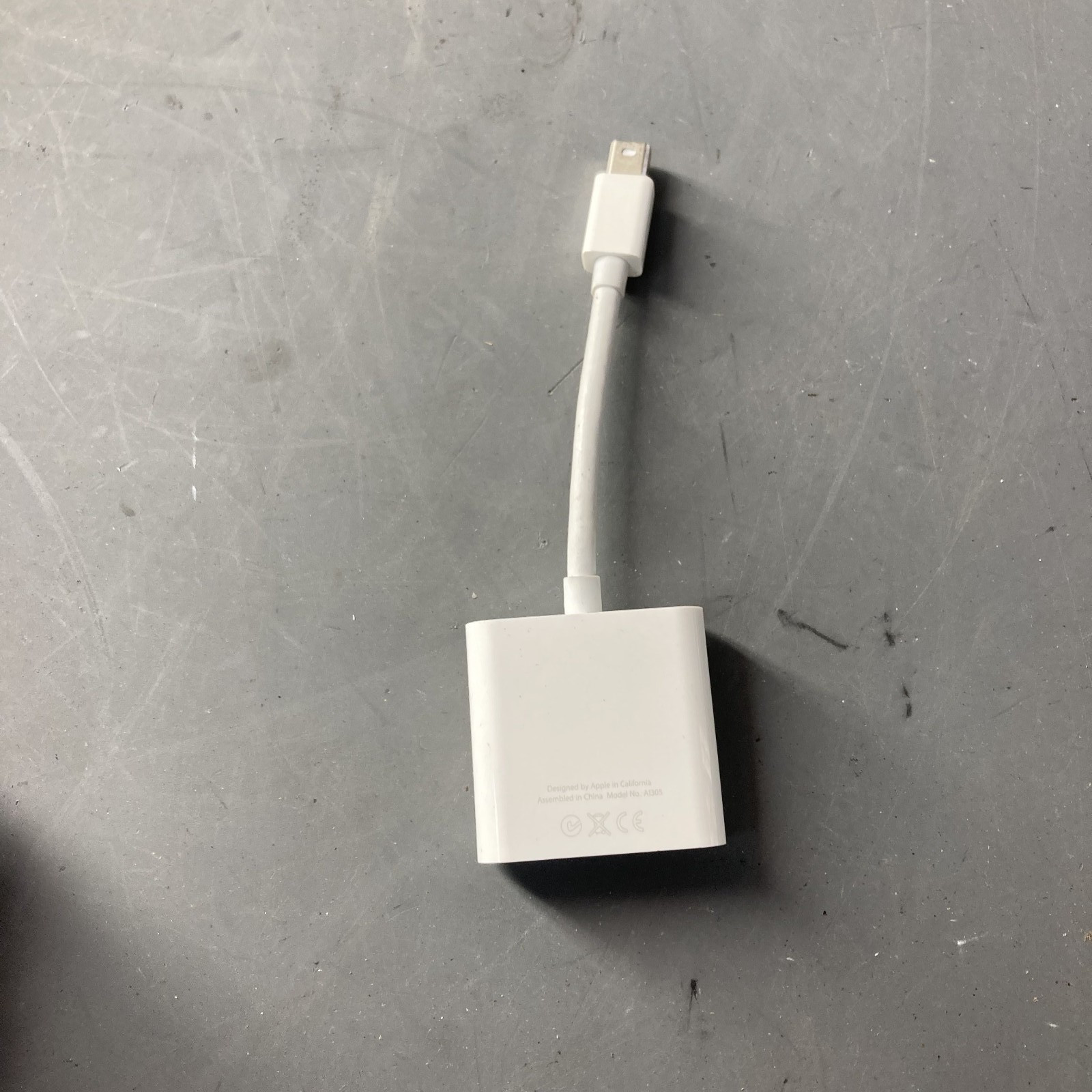 Apple A1305 Thunderbolt Mini Display Port to DVI Cable Monitor Adapter Genuine
