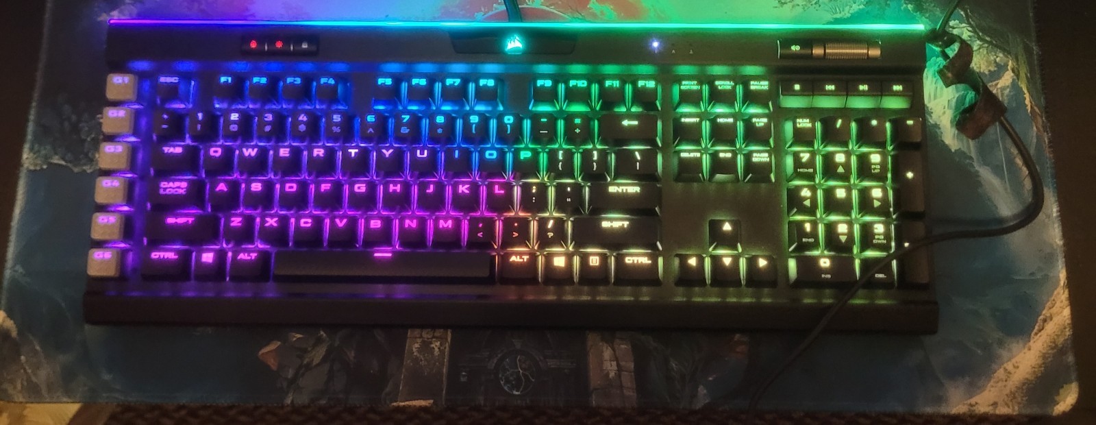 Corsair K95 RGB Platinum Mechanical Gaming Keyboard CH-9127014-NA USB
