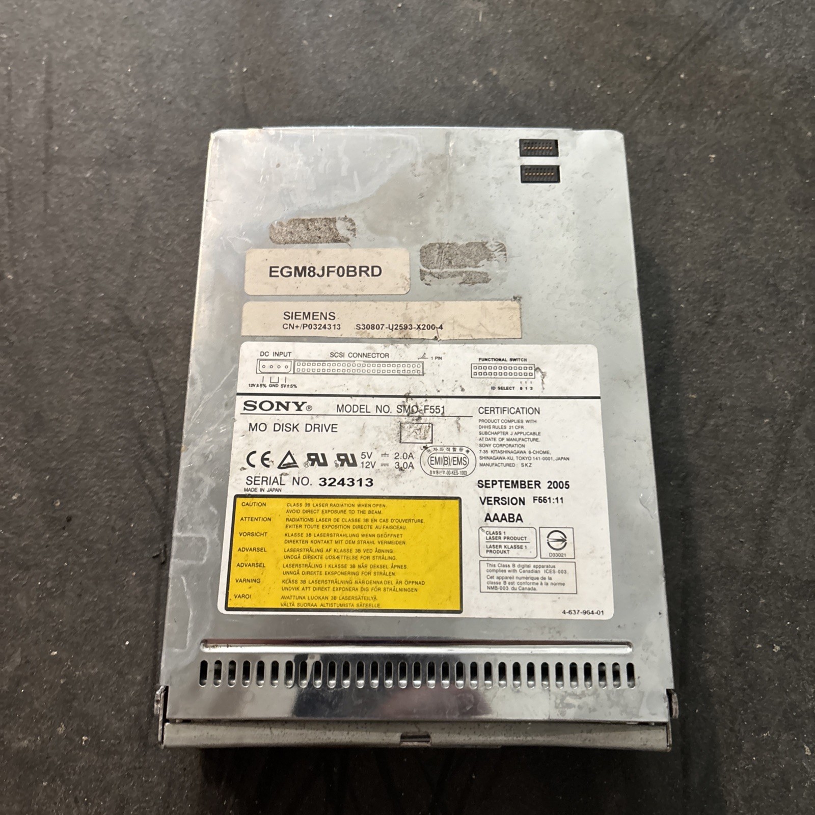 Sony SMO-F551 MO Disk Drive FOR PARTS