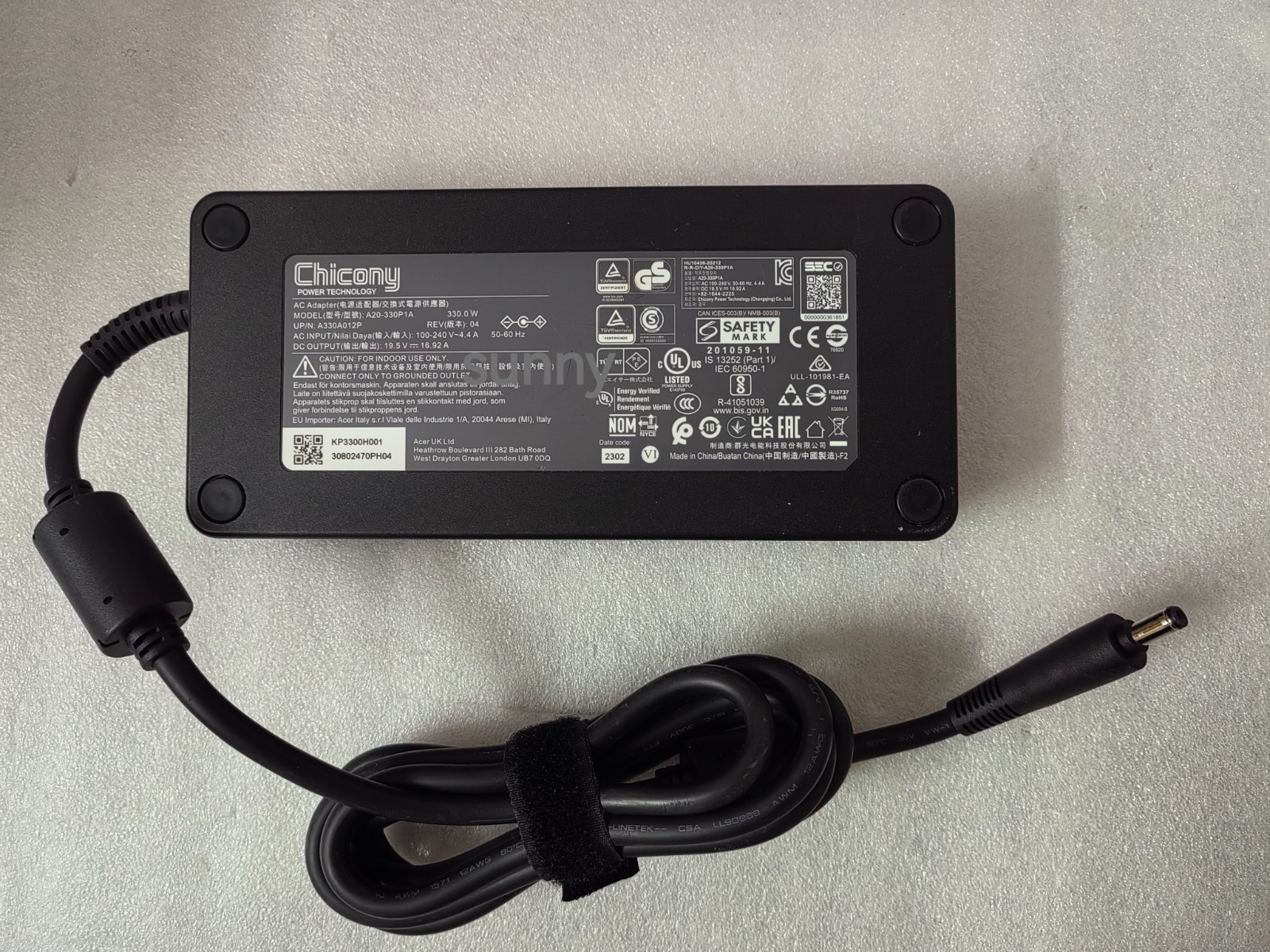 For Acer Predator Helios 16 N23Q1 PH16-71 19.5V 16.92A 330W A20-330P1A Original
