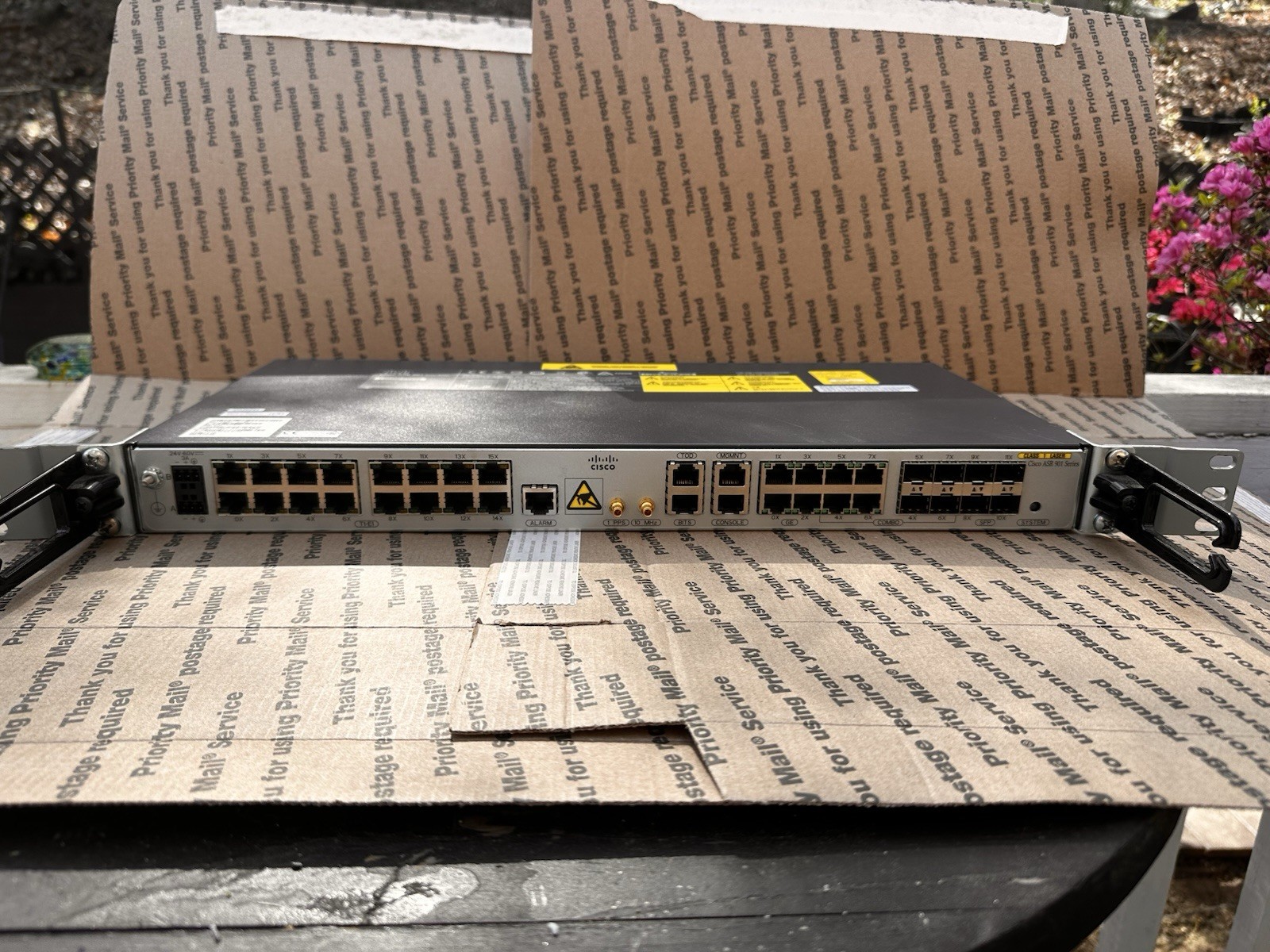 Cisco ASR 901 A901-12C-FT-D Router 12x T1/E1 GE Combo SFP Carrier Ethernet