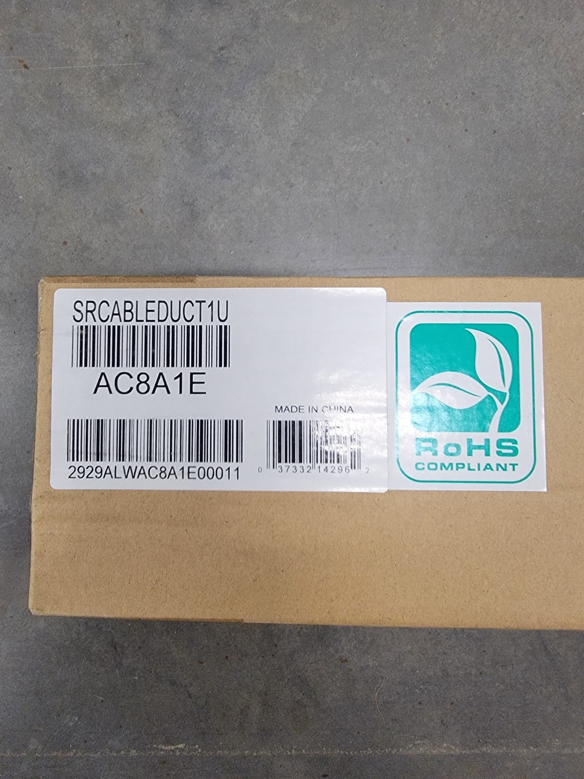 SRCABLEDUCT1U  Tripp Lite series SmartRack 1U Horizontal Cable Manager NEW