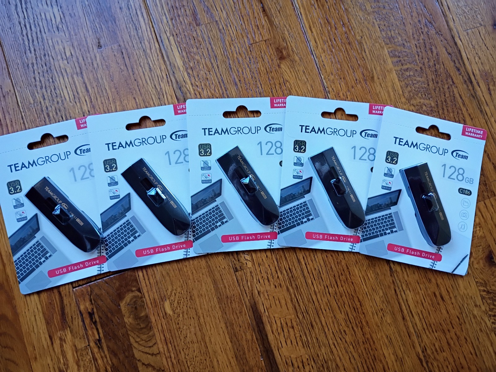 Team Group 128 GB C186 USB 3.2 Gen 1 Flash Drive TC1863128GB01 (Lot of 5)