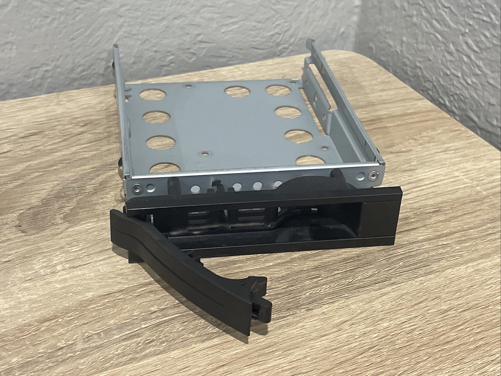 Drive Bracket 3.5" Caddy Mobile Rack HDD Tray for PELCO NVR DS-SRV2-RAID