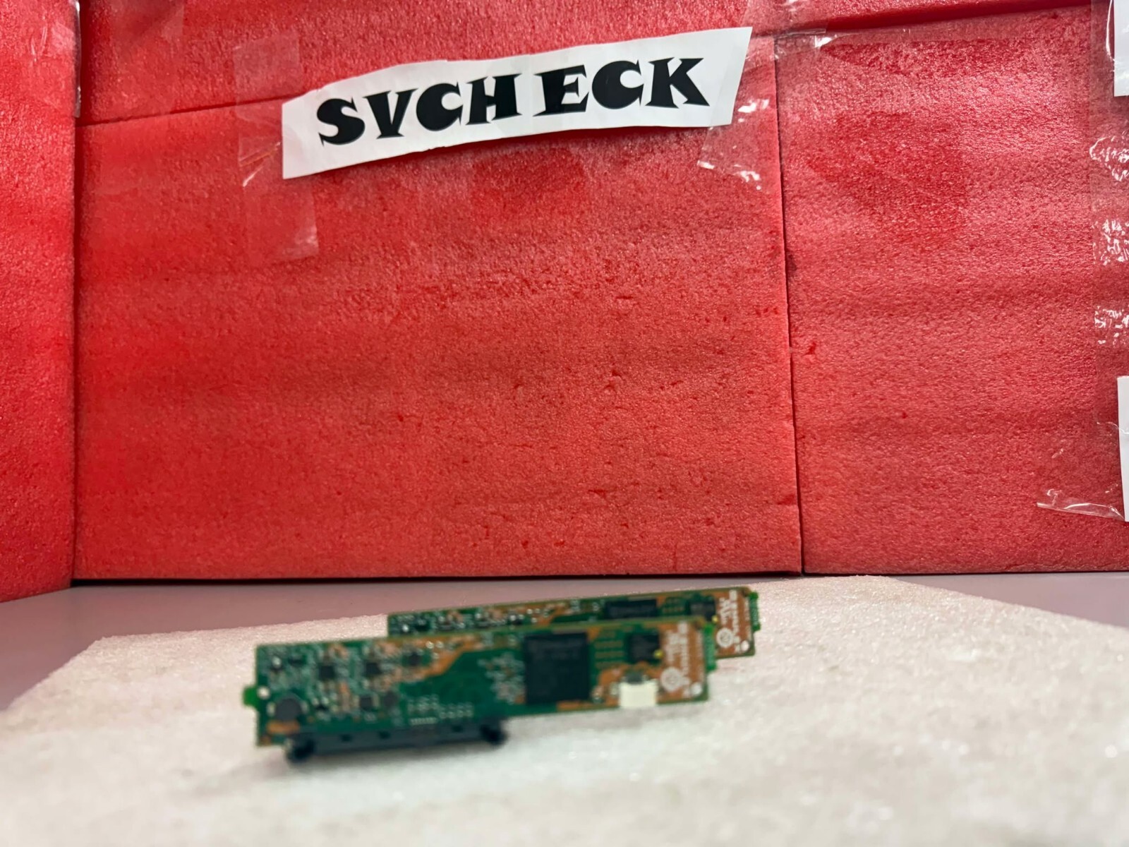 LOT OF 2 NetApp P003464-01B Emulex SATA to SAS Interposer 3.5" Drive Adapter