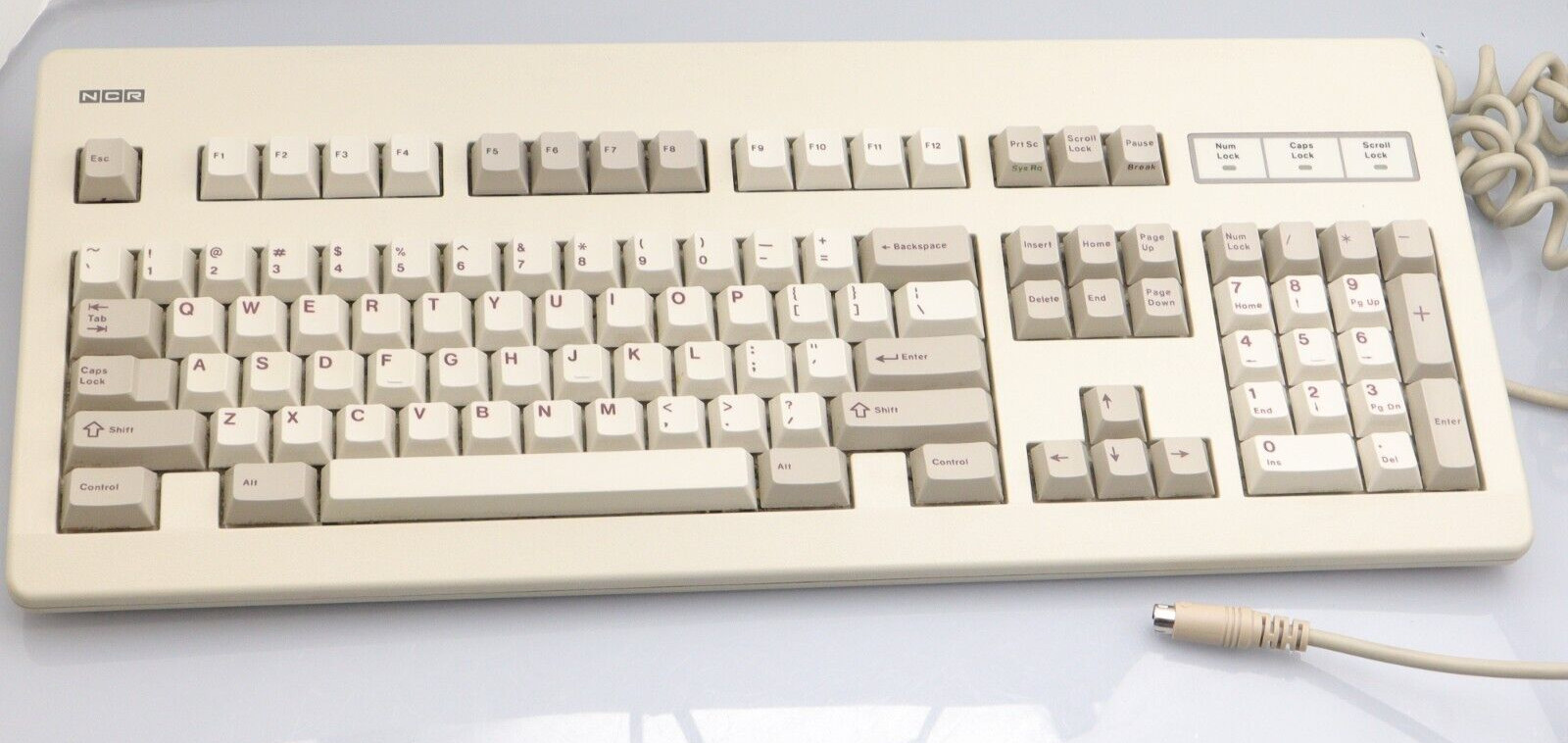 NCR Mechanical Clicky Keyboard Vintage H0150-STD1-12-17 Beige Very Nice
