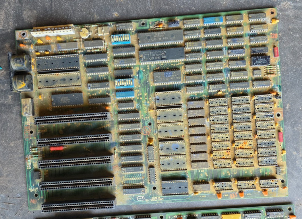 Vintage Genuine IBM 5150 PC Computer motherboard p/n 6323740 64KB-256KB CPU