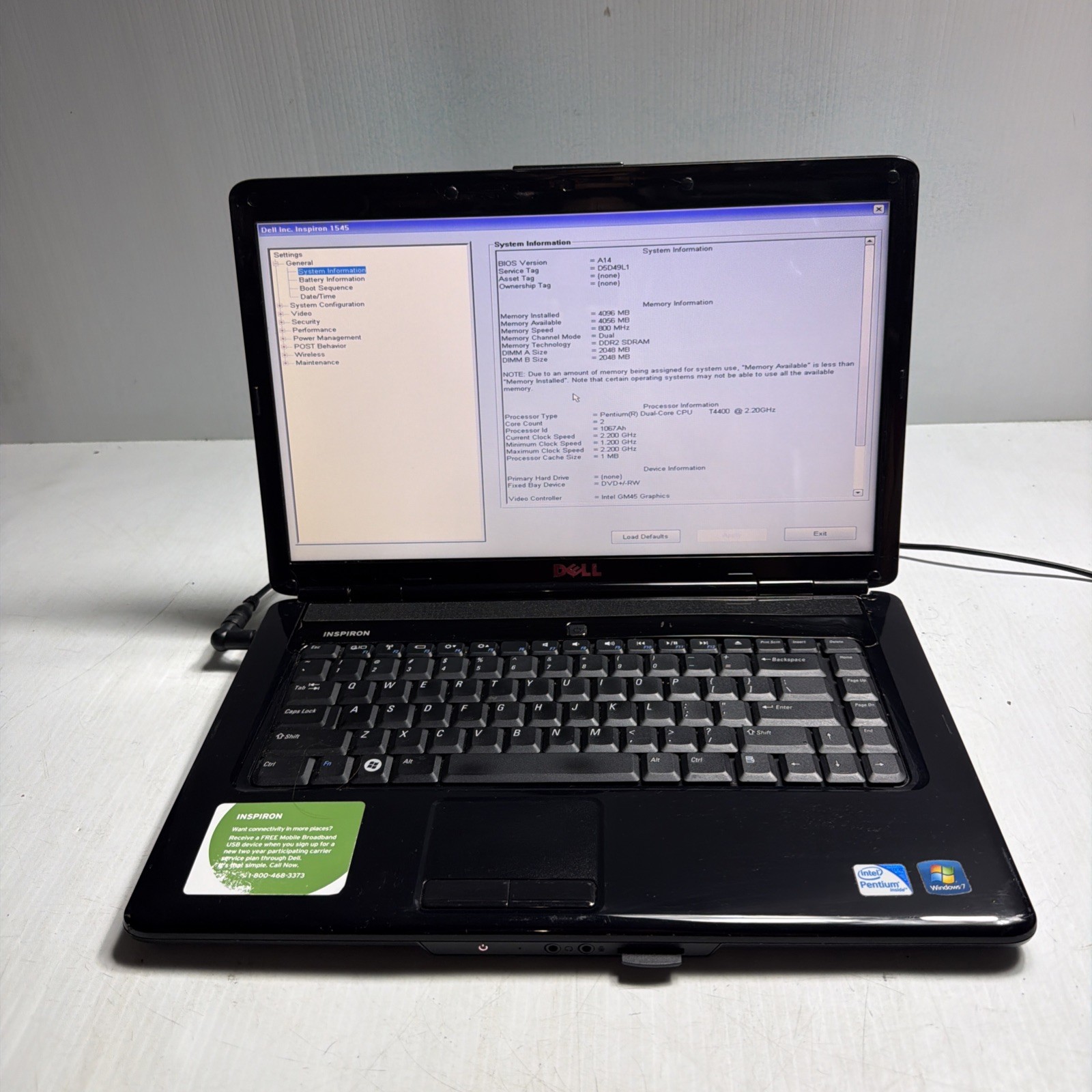 Dell Inspiron 1545 15" Laptop Pentium T4400 4gb Ram No Drives Boots Bios