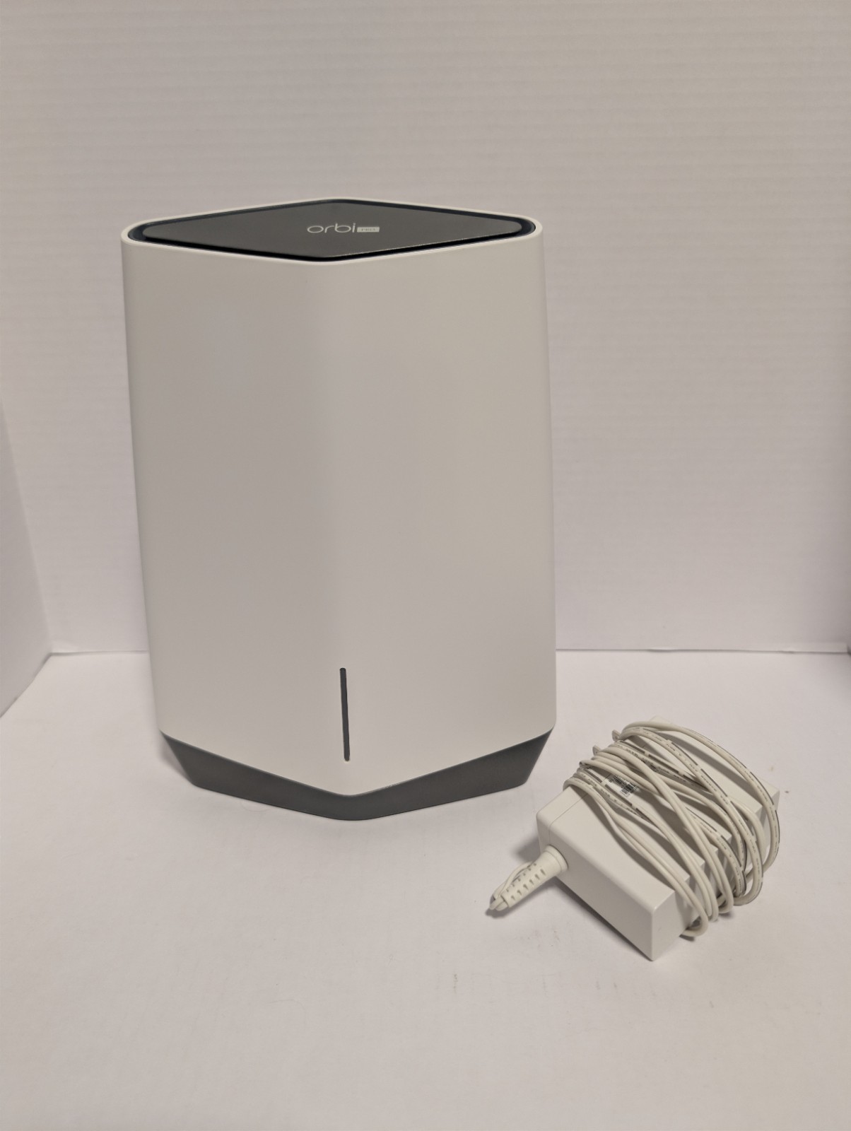 NETGEAR Orbi Pro SXR80 AX6000 Tri-Band Wi-Fi 6 Mesh Router - UV - ✅ TESTED ✅