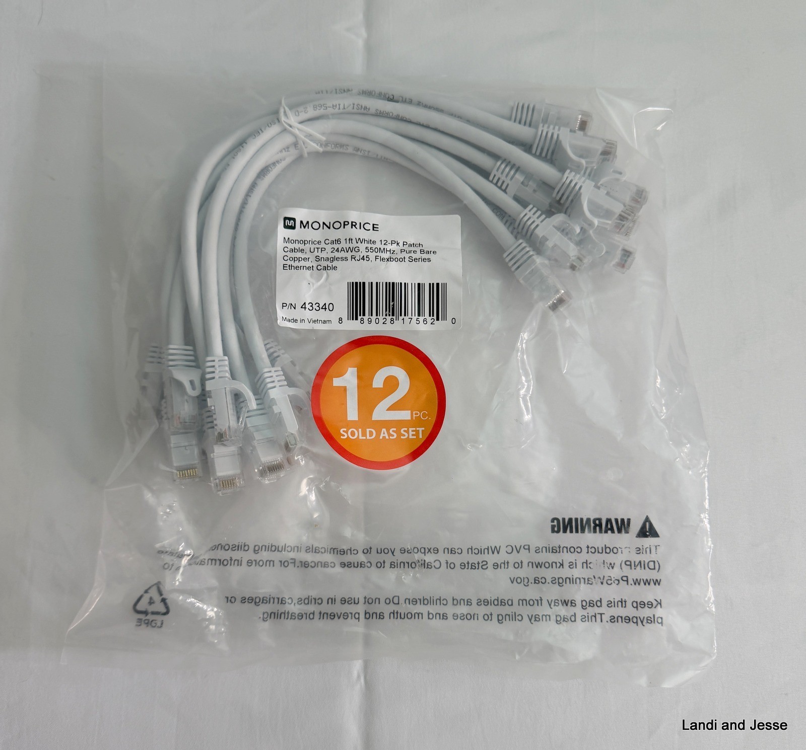 Monoprice Cat6 Ethernet Patch Cable 12-Pack 1ft /  1 10ft red patch cable
