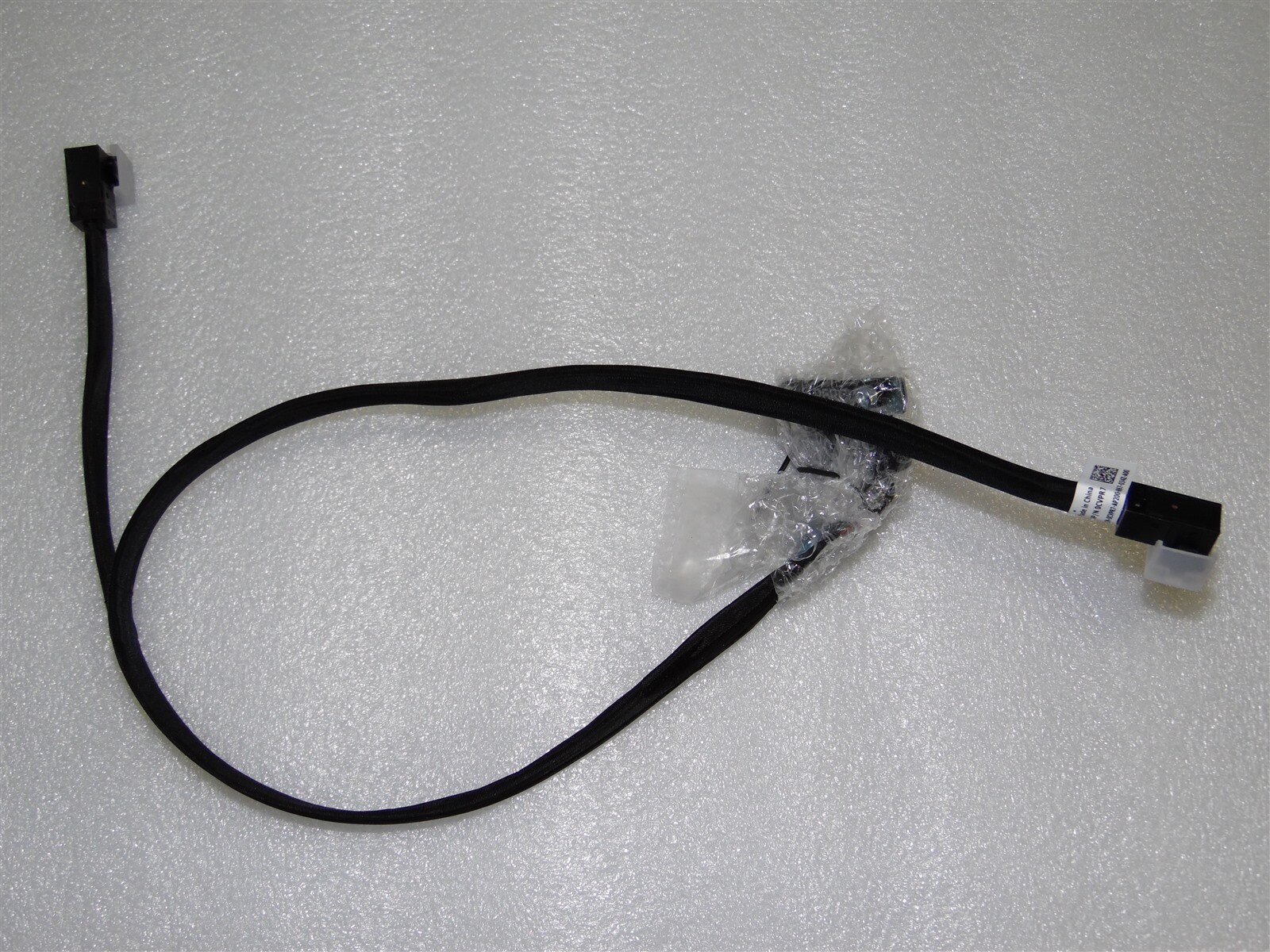 DELL 8B BACKPLANE H740 H730 MINI RAID CABLE POWEREDGE SERVER R640 CVPR7 F84ND