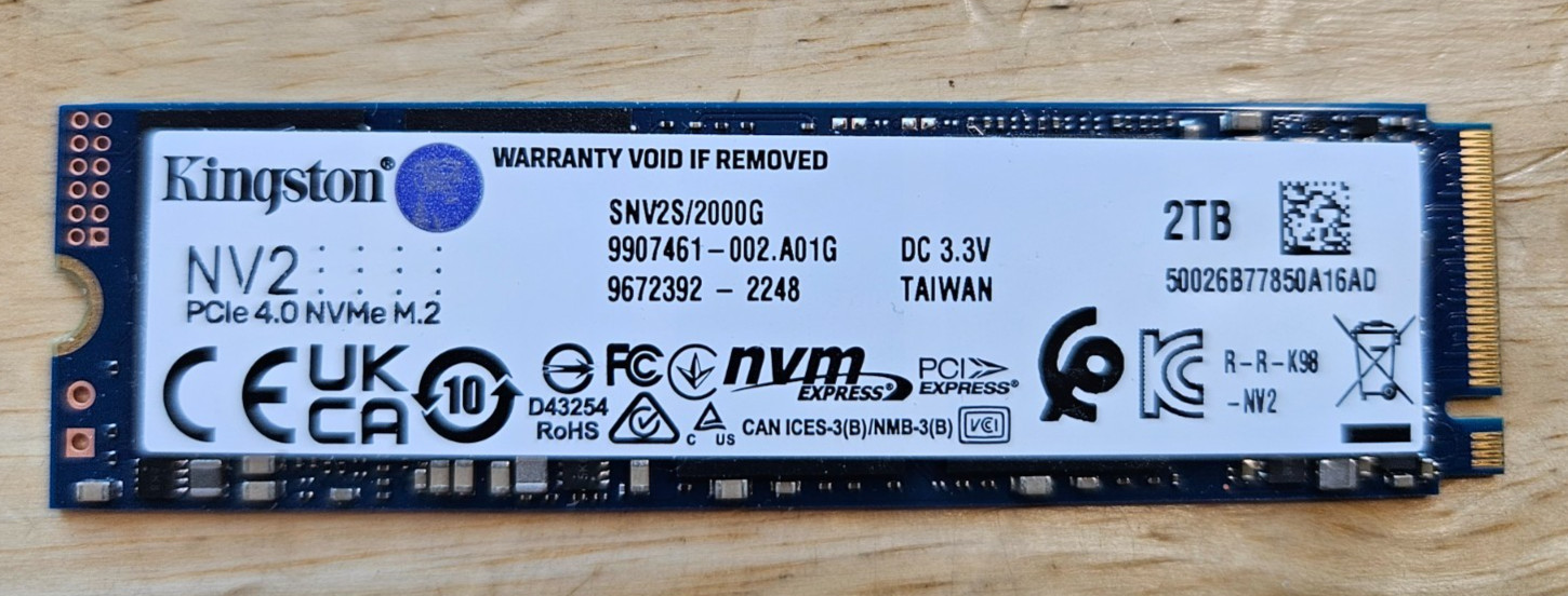 Kingston NV2 2TB M.2 NVMe Internal SSD (SNV2S/2000G)