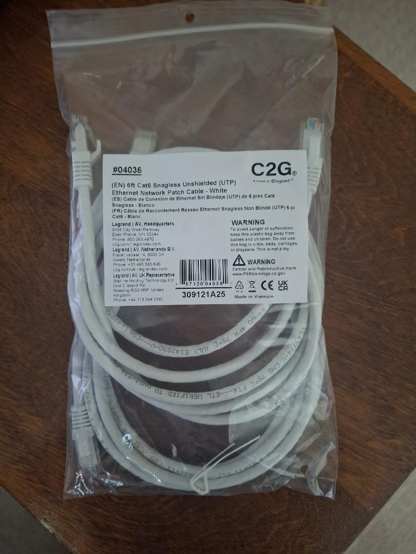 2) Dell Authentic- C2G 6ft Cat6 Ethernet Cable - Snagless Unshielded (UTP)-White