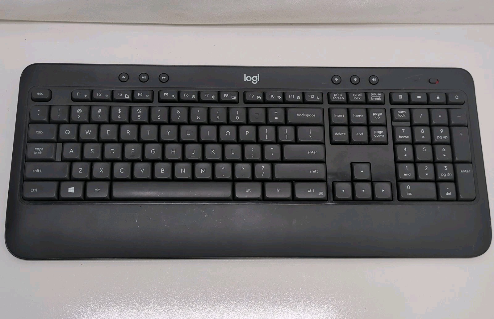 Logitech K540 Unifying Silent Keyboard Black