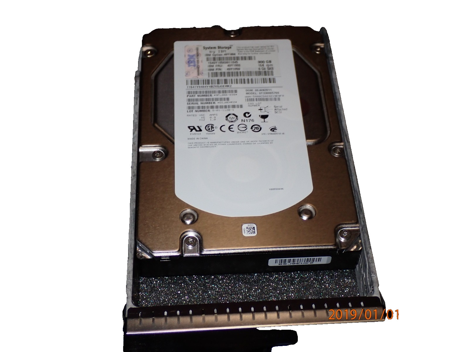 IBM 49Y1860 300GB, 3.5" SAS, 15K, 6Gb/s IBM w/Tray HDD Internal Hard Disk Drives