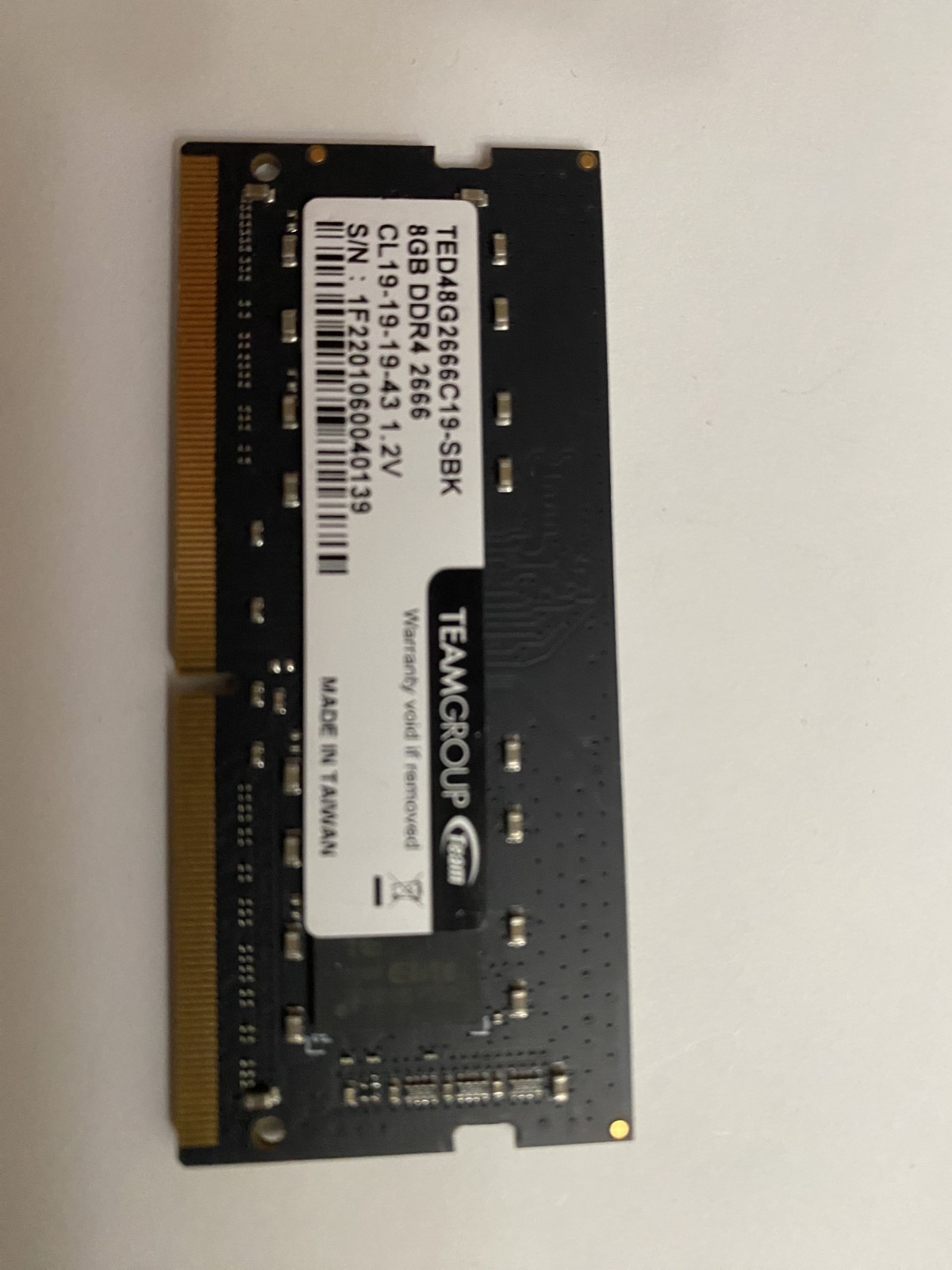 TEAMGROUP 8GB DDR4 2666MHZ CL19 1.2V SODIMM Laptop Memory TED48G2666C19-SBK