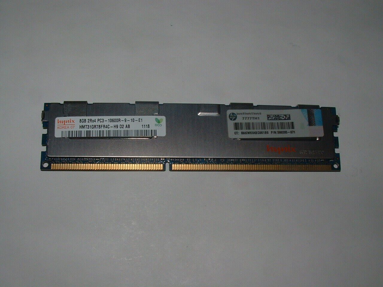 Hynix 9x 8GB PC3-10600R 2Rx4 DDR3-1333 240-Pin Server Memory