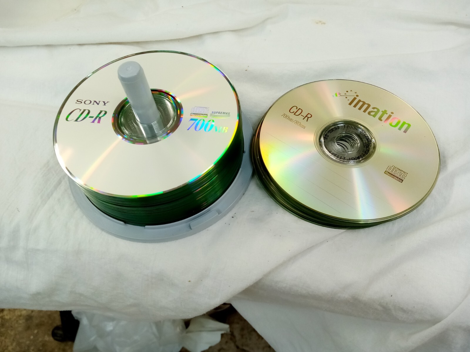 29 Pack Sony Cd R 700 Mb Disc plus 11 Imation cd-r disc new/open box