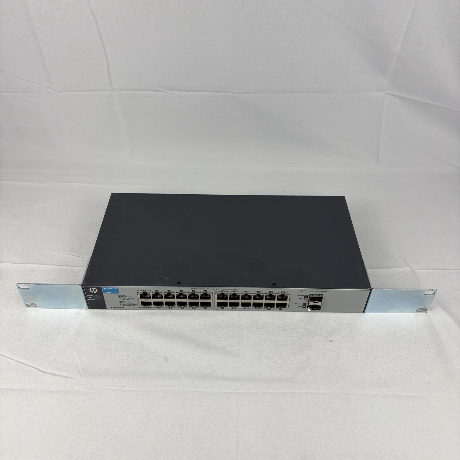 HP  (J9803A#ABA) 24-Ports Rack-Mountable Ethernet Switch