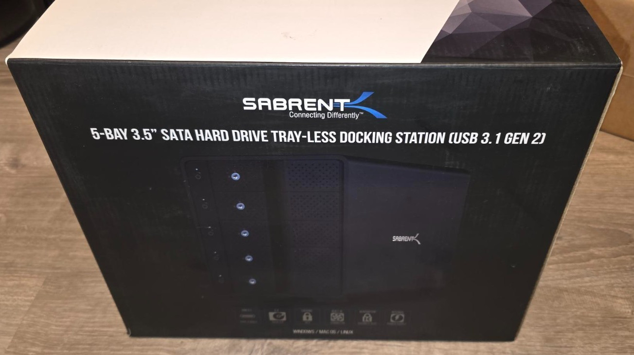 SABRENT 5-Bay USB-C 10Gbps 3.5in Hard Drive Enclosure & DAS Dock (DS-SC5B)--used