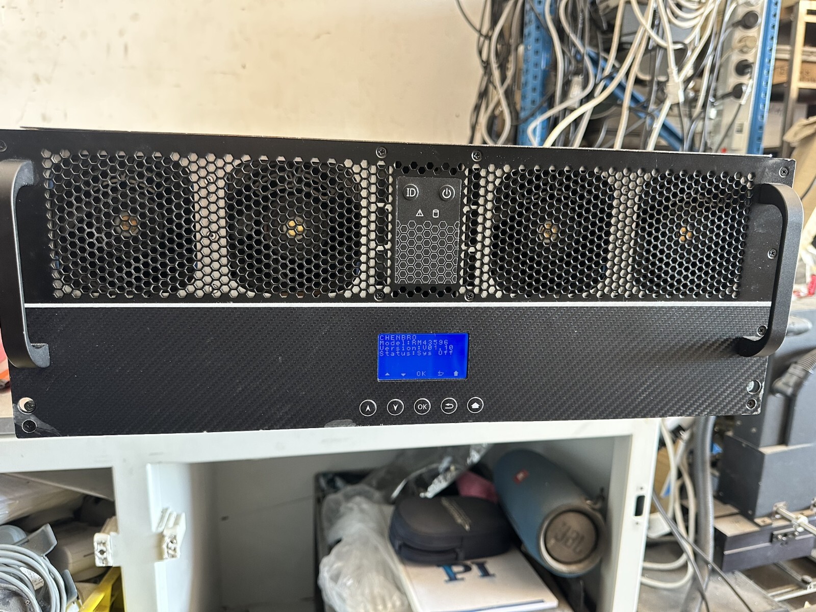 CHENBRO RM43596H01 UPS Shipping Make Offers