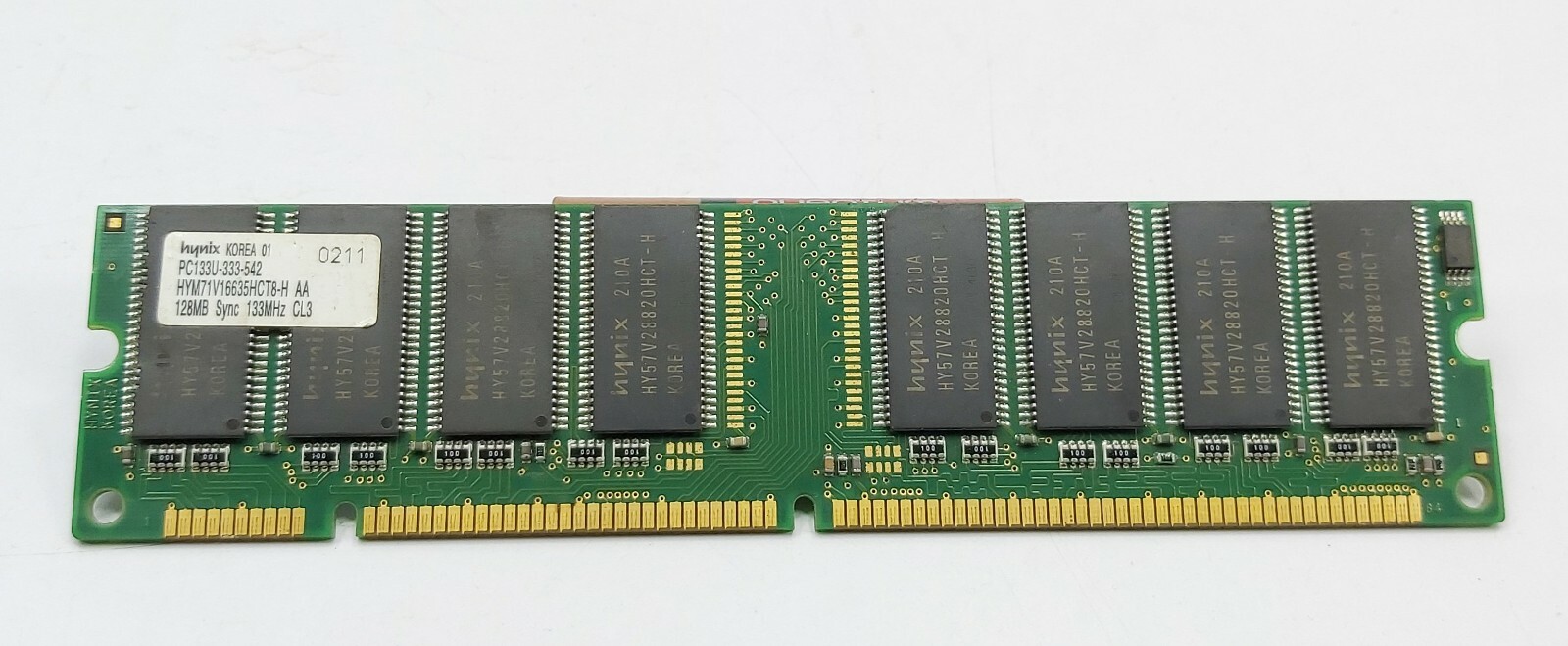 Hynix PC133U-333-542 HYM71V16635HCT8-H AA 128MB Sync 133 MHz CL3 SD RAM Memory