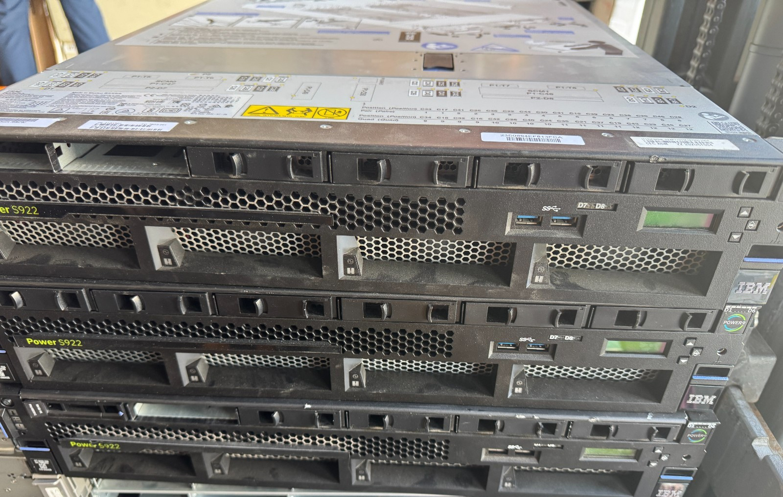 IBM Power S922 9009-22A Power9 DDR4 10GbE 6X SFF Barebone Server