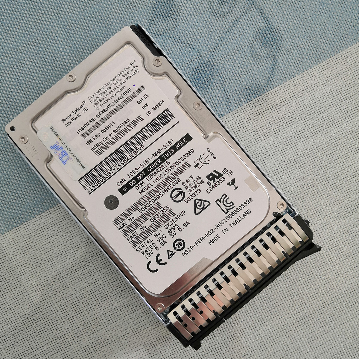 IBM 00E9894 571G 10K SAS 2.5 00E9916