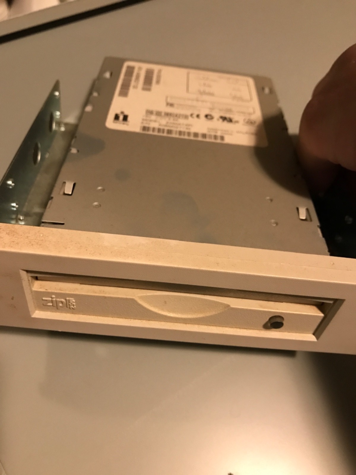 Iomega Z250ATAPI 250MB Zip Disk Drive