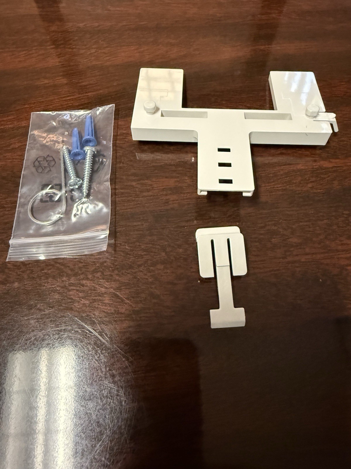 Ruckus T-Bar Ceiling Mount Kit (902-0195-0000)