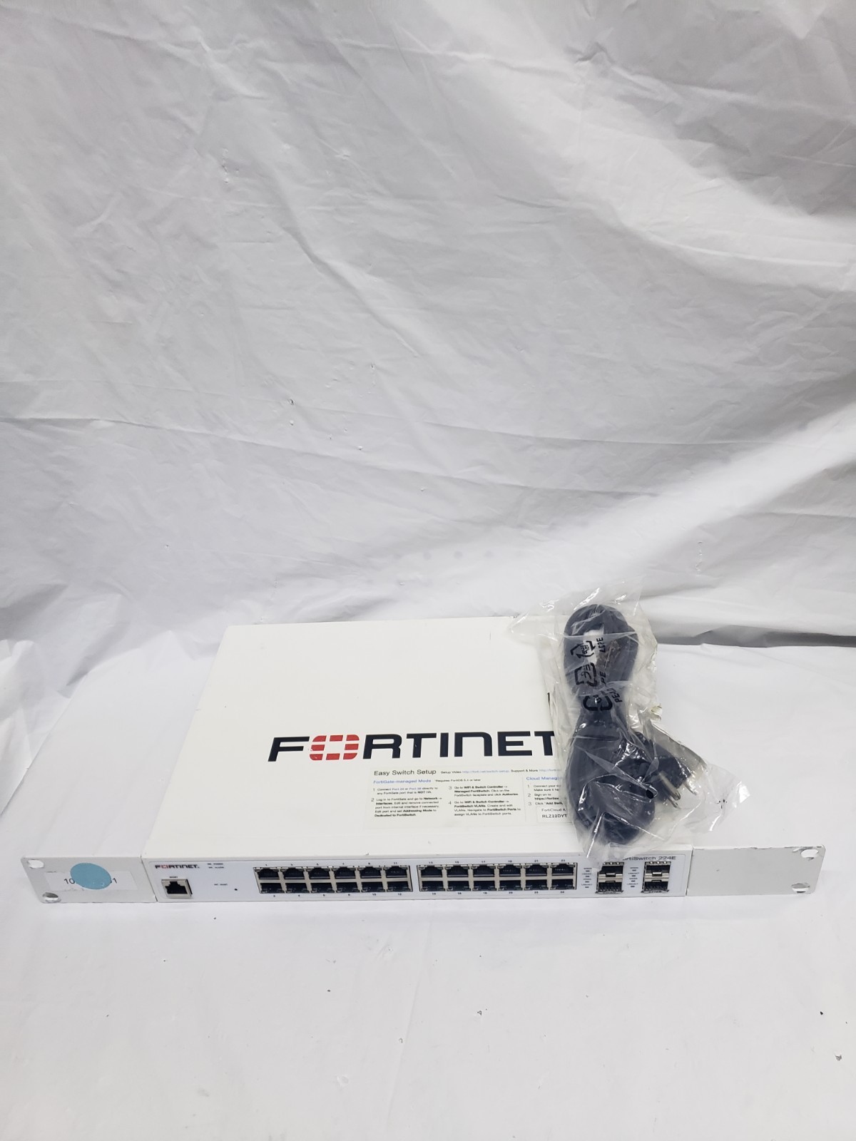 Fortinet FortiSwitch 224E 24-Port Gigabit Managed Switch 4x SFP 1U Rack
