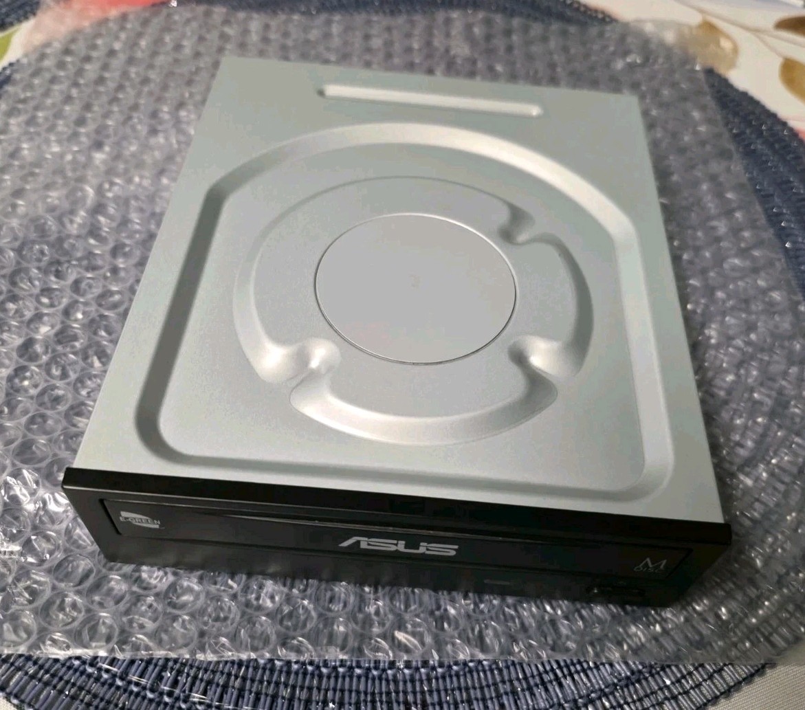 ASUS DRW-24B1ST 24x DVD-RW Internal Optical Disc DVD Reader Writer