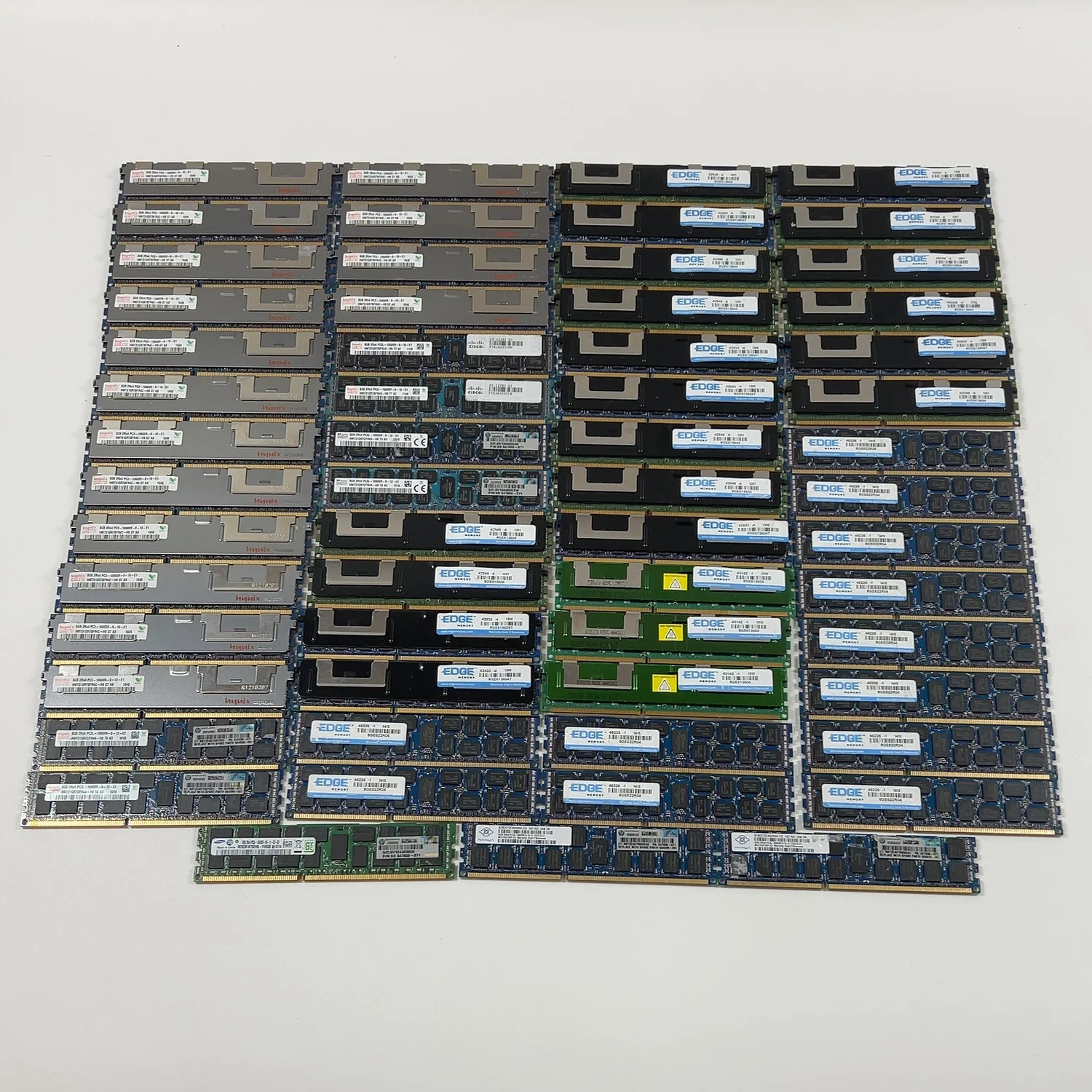 Lot of 59 8GB ECC DDR3 Ram Sticks 472GB (59x8GB) Read