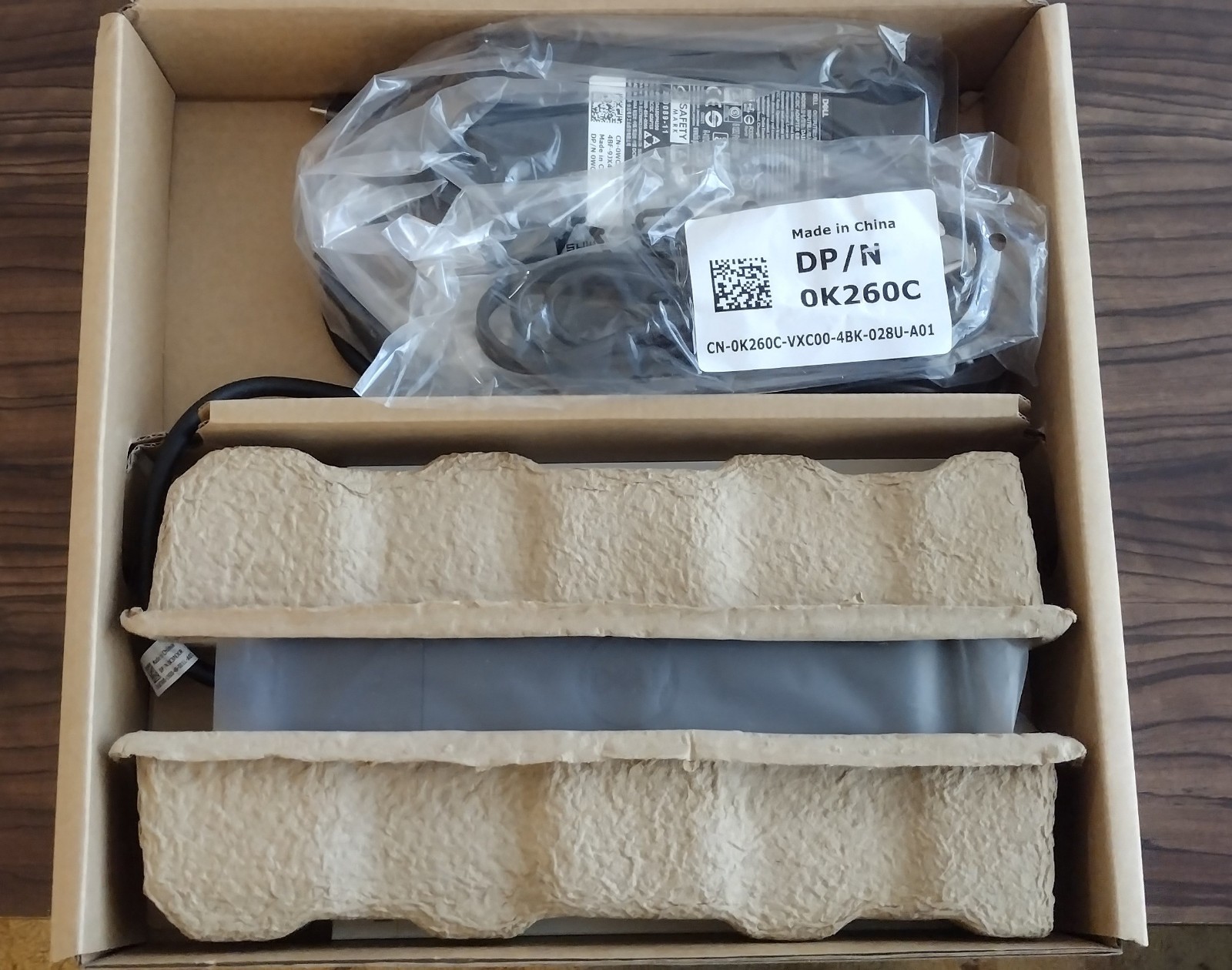 FACTORY SEALED ~ Dell SD25TB4 Docking Station Thunderbolt 4 ~  180W Power Supply