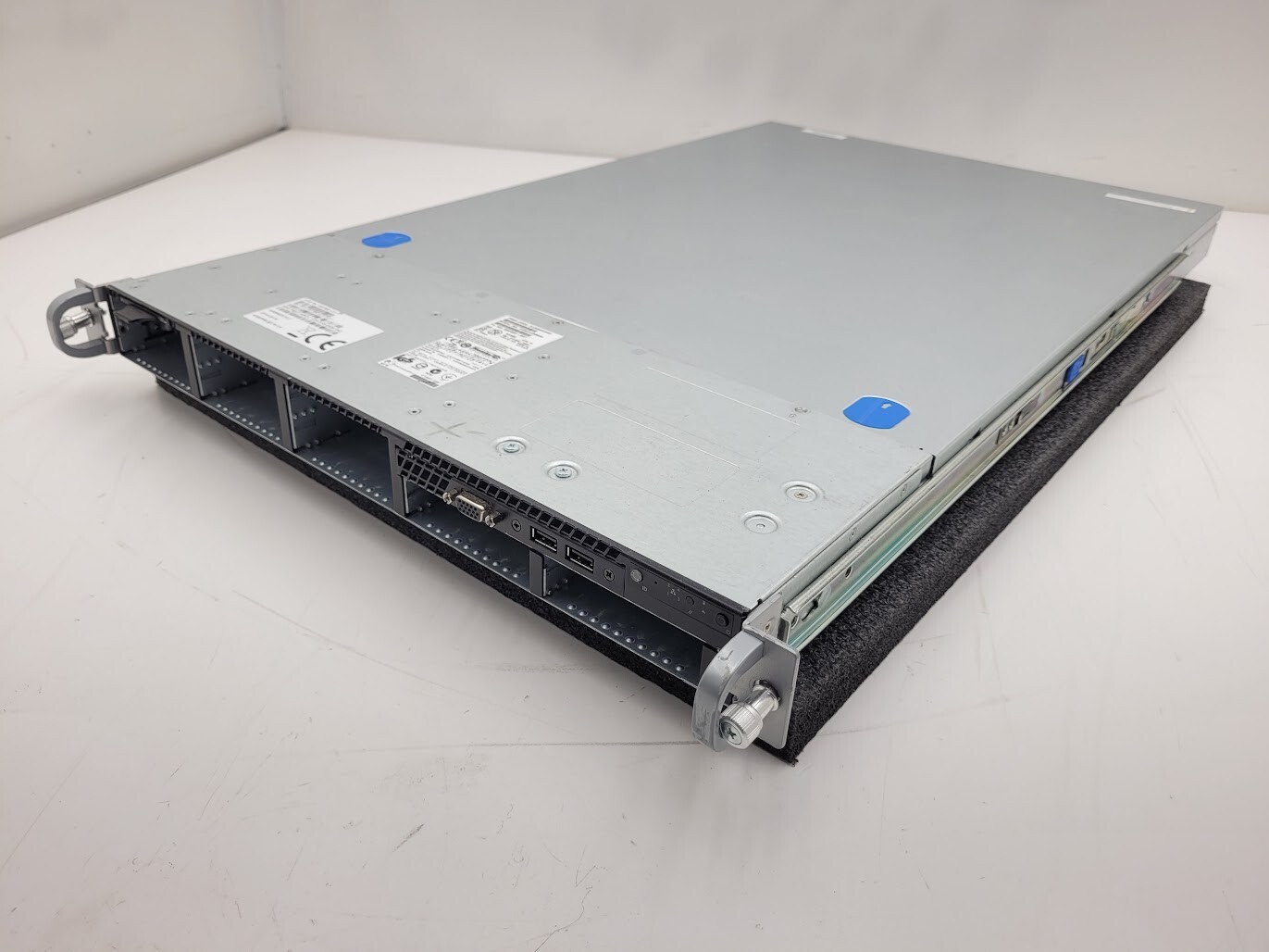 Intel S2600GZ 1U 8-Bay SFF Workstation Server 2X E5-2630v2 128Gb RAM HBA Tested