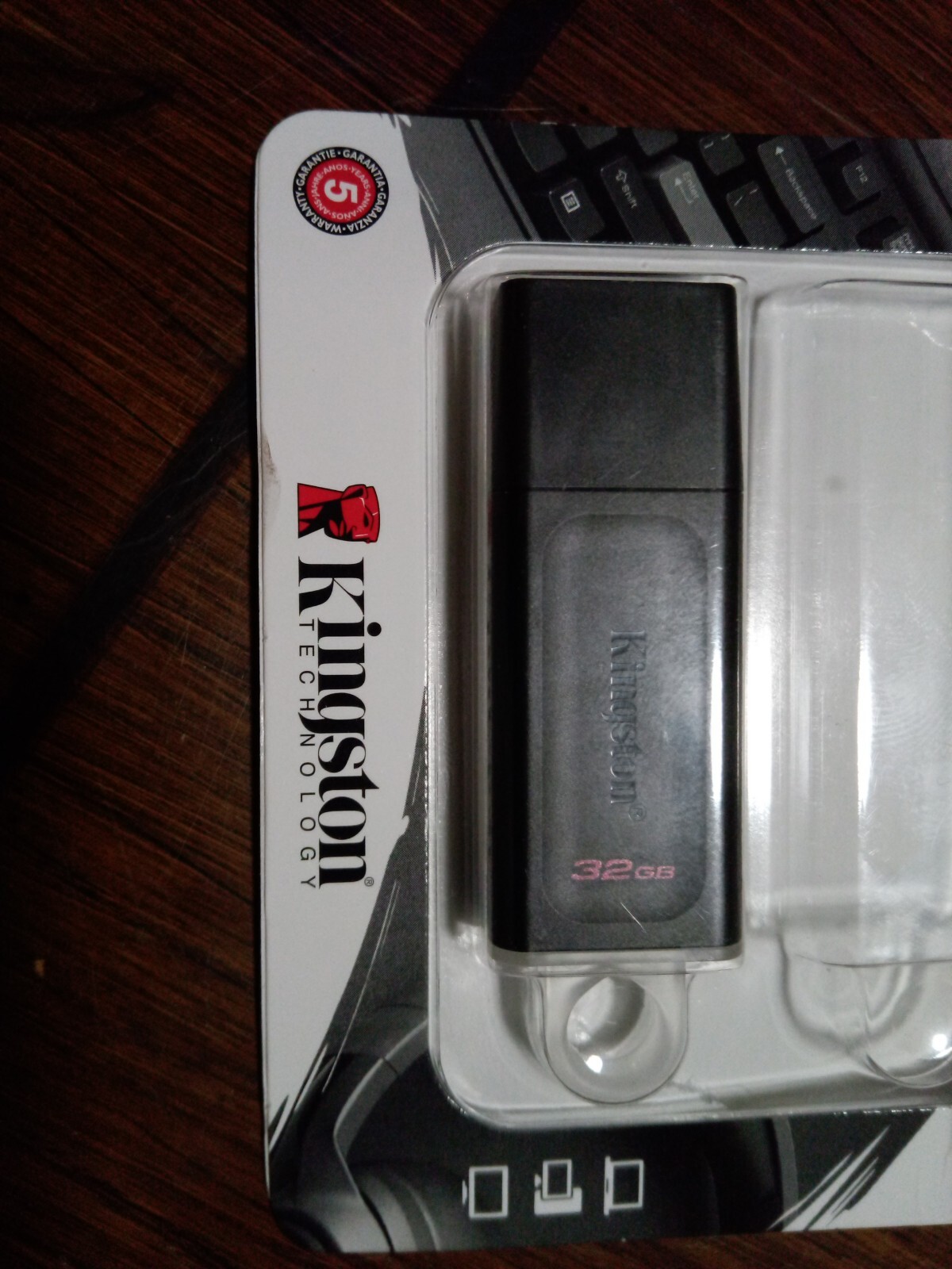 Linux Operating Systems Multi boot fast USB 3.2 32GB (10 in 1)