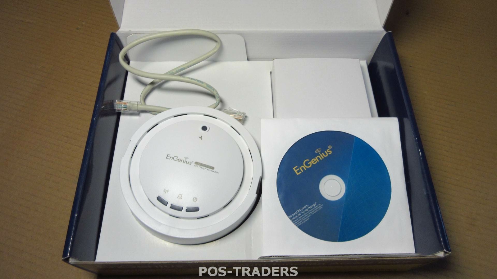 Engenius EAP9550 Wireless N 300Mbps AccessPoint Repeater INCL CD, CABLE & PSU