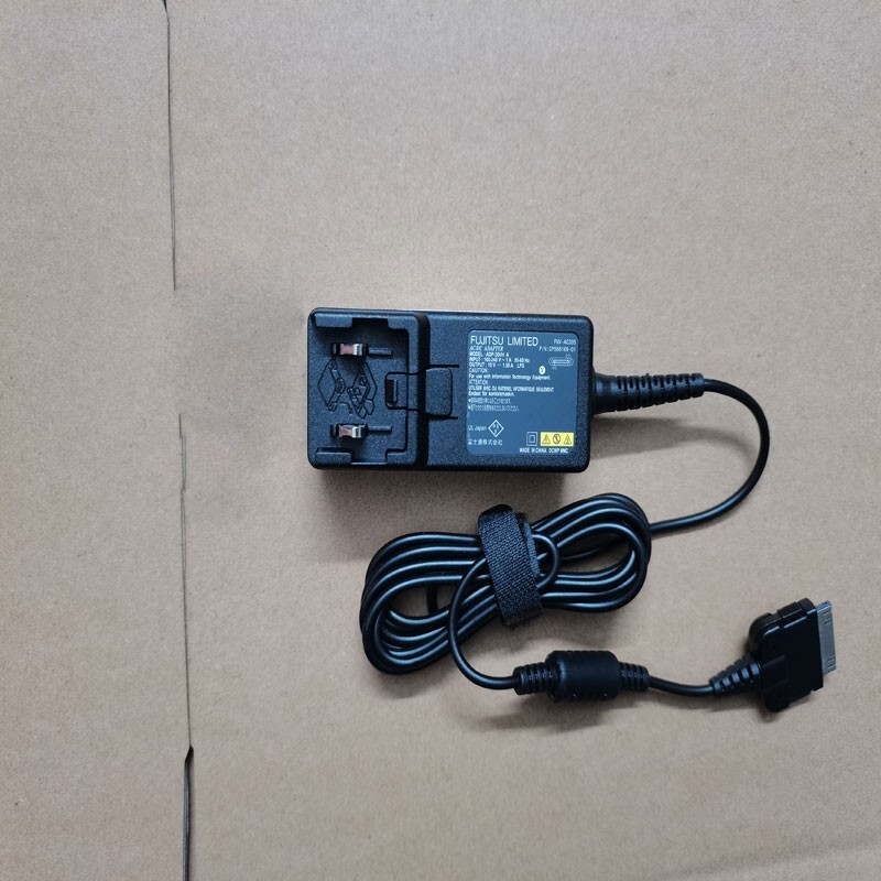 Genuine Fujitsu 19V 1.58A For Wacom Cintiq 13HD Tablet DTK-1301 30W AC Adapter