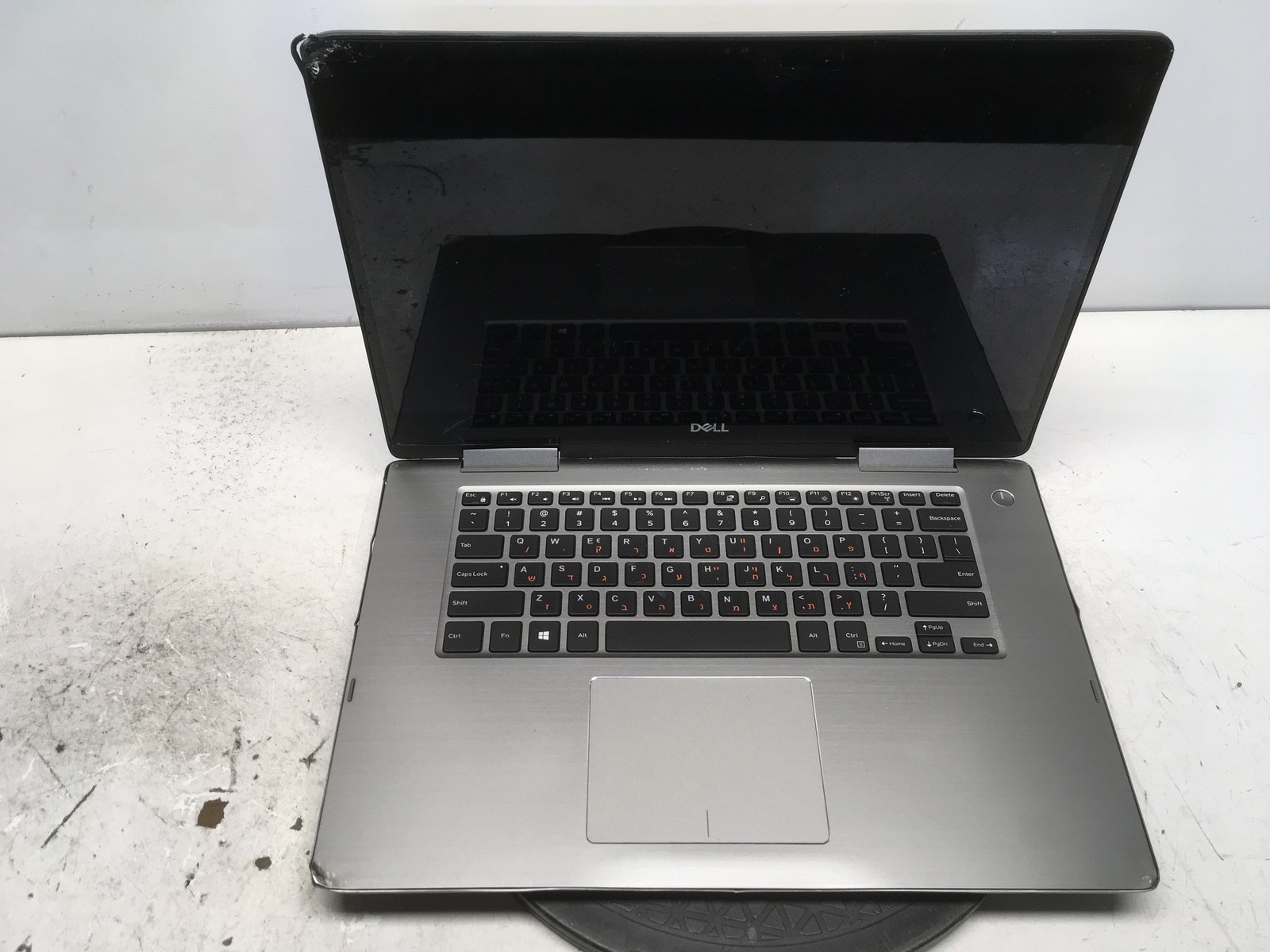 Dell Inspiron 7573 Intel i5-8250U 1.6GHz No RAM NO HDD No Batt